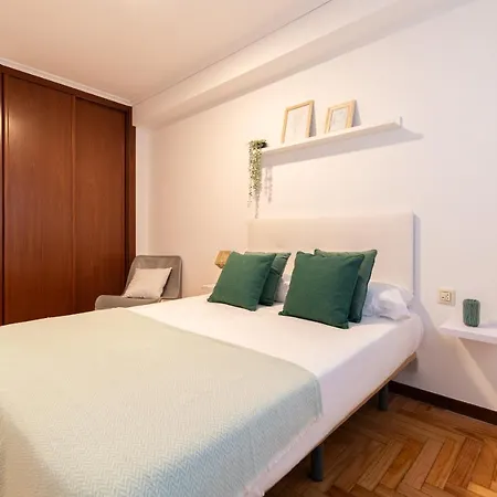 Amplia Vivienda Con Garaje Appartement *