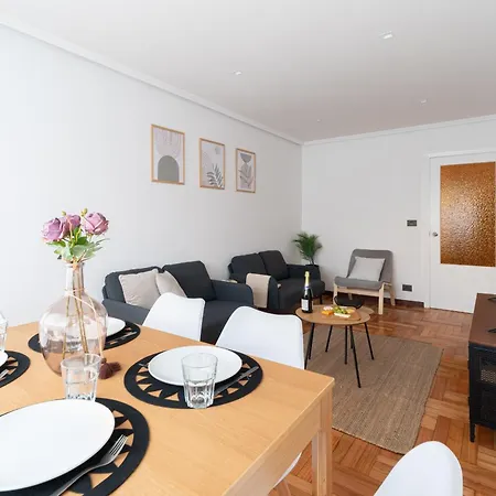 Amplia Vivienda Con Garaje Apartment *