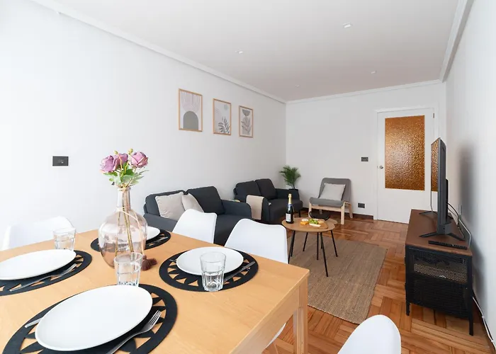 Amplia Vivienda Con Garaje Appartement *